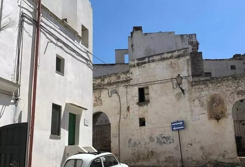 Aamiaismajoitus (B&B) Palais Gentile Salento Puglia