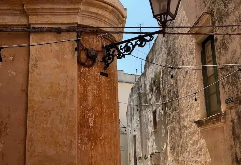 Aamiaismajoitus (B&B) Palais Gentile Salento Puglia