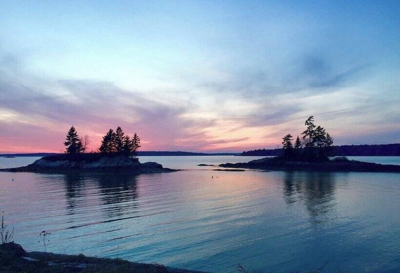 Bed and Breakfast Harpswell Inn