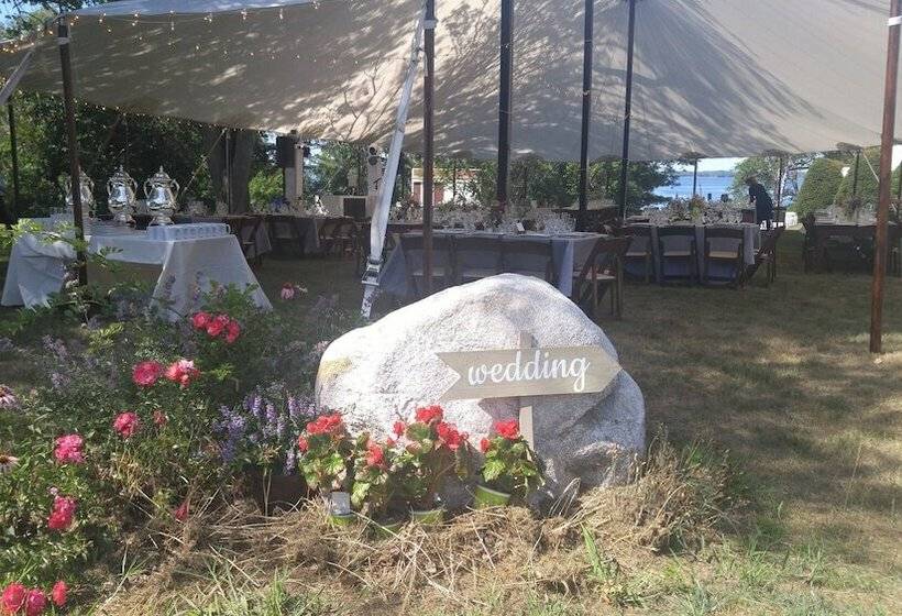 Bed and Breakfast Harpswell Inn