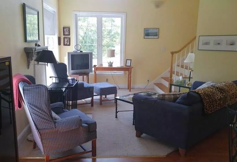 Aamiaismajoitus (B&B) Harpswell Inn