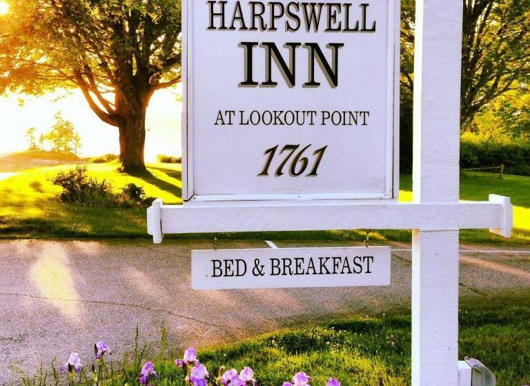 Bed and Breakfast Harpswell Inn