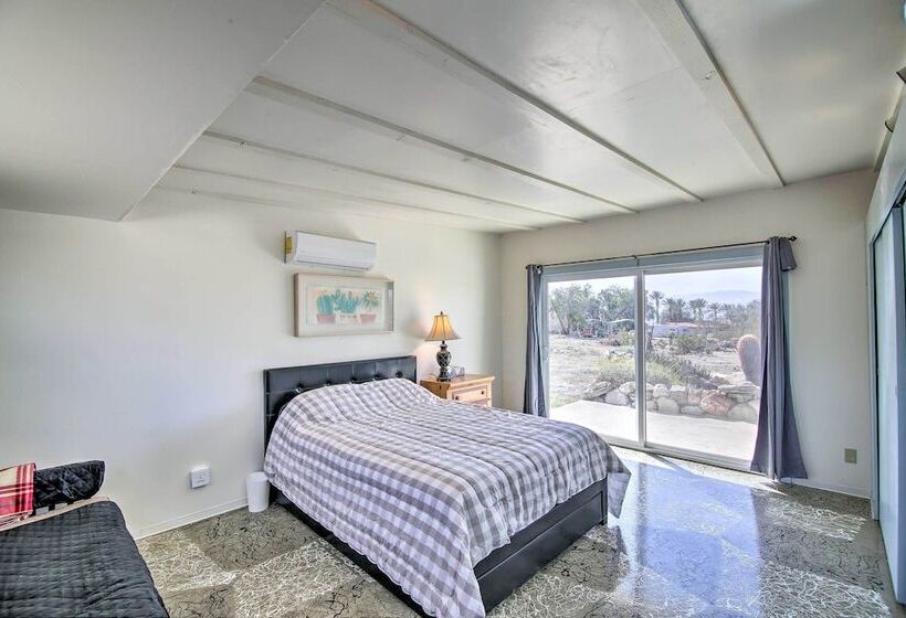 Eccentric Desert Hot Springs Home W/ Patio, Views