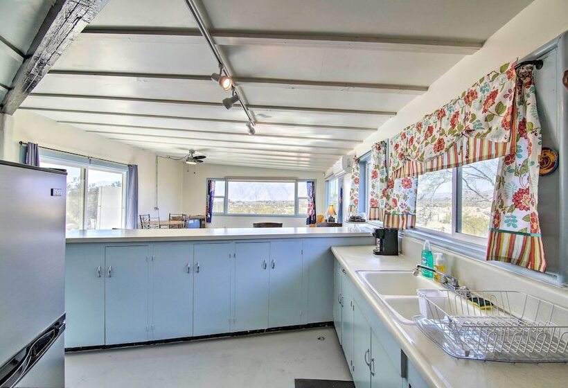 Eccentric Desert Hot Springs Home W/ Patio, Views