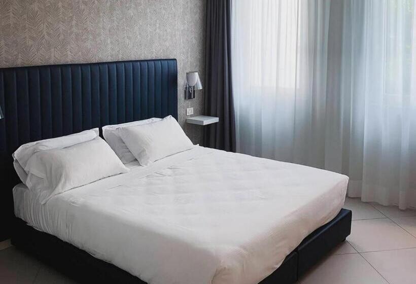 客栈  Palma Mysuite Lago Di Garda