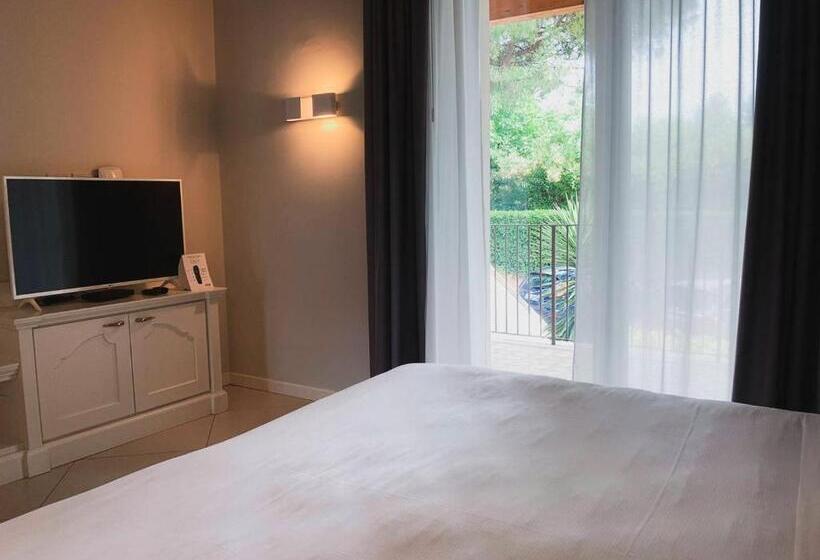 客栈  Palma Mysuite Lago Di Garda