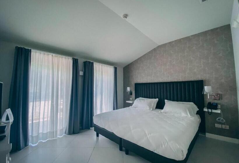 客栈  Palma Mysuite Lago Di Garda