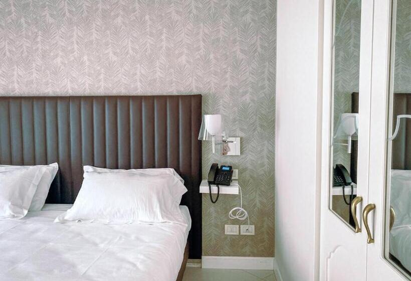 客栈  Palma Mysuite Lago Di Garda