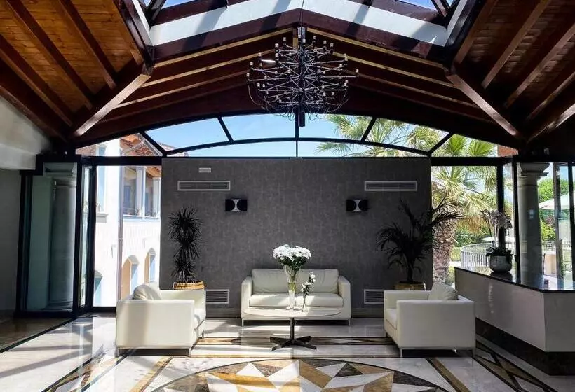 簡易ホテル Palma Mysuite Lago Di Garda