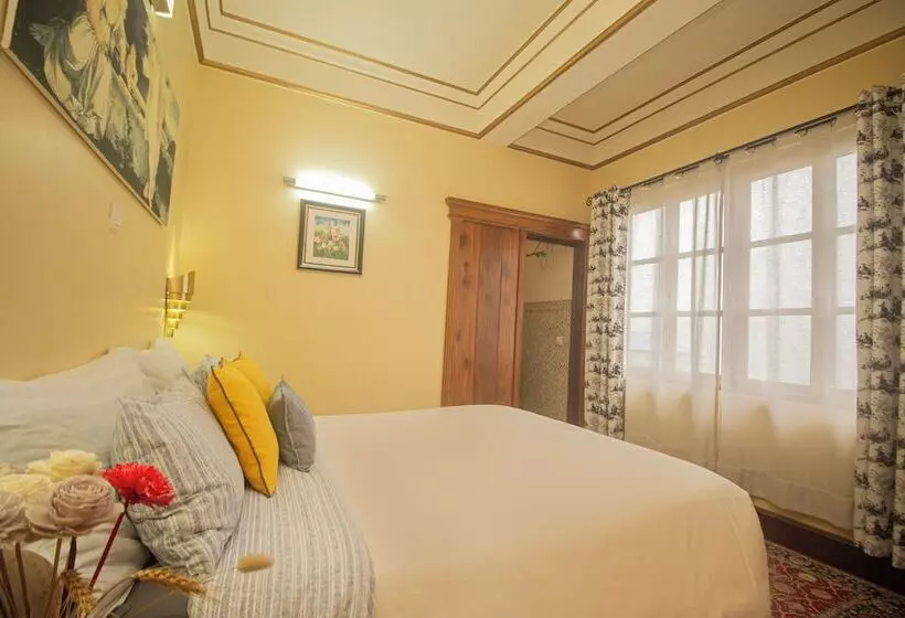 Hotelli Amritara Luxury Villa Tosca