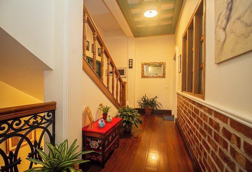 בית מלון כפרי Amritara Luxury Villa Tosca