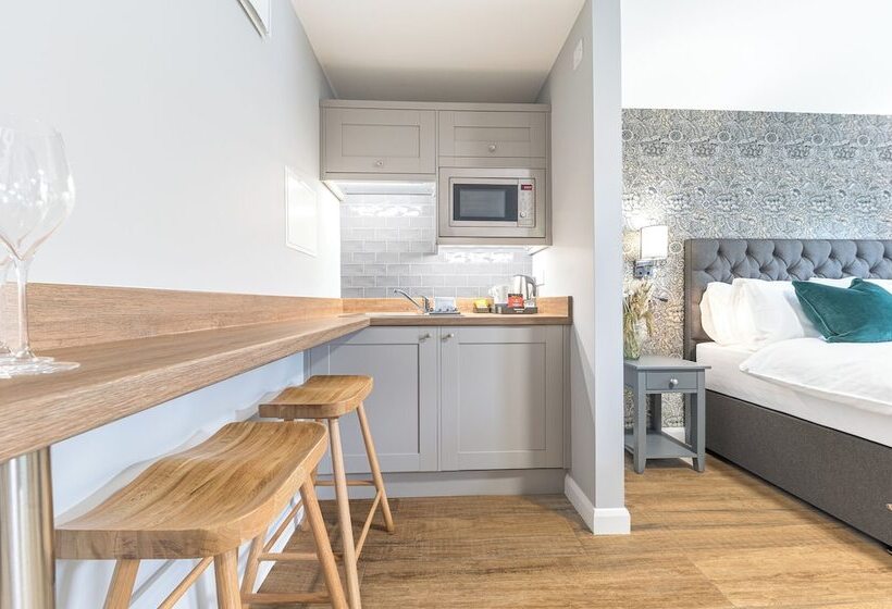 Hotel Chequers Lodge Dalton In Furness Self Check In