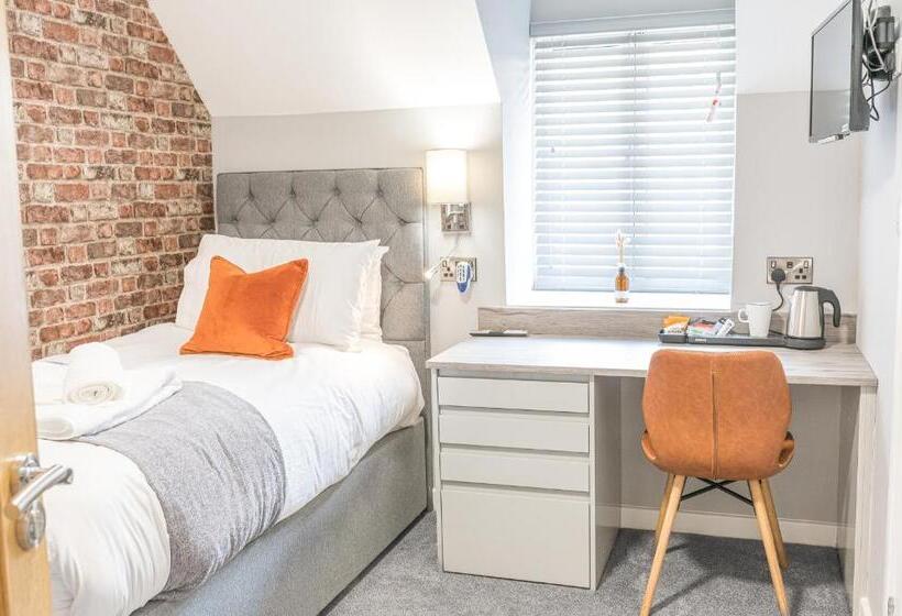 Hotel Chequers Lodge Dalton In Furness Self Check In