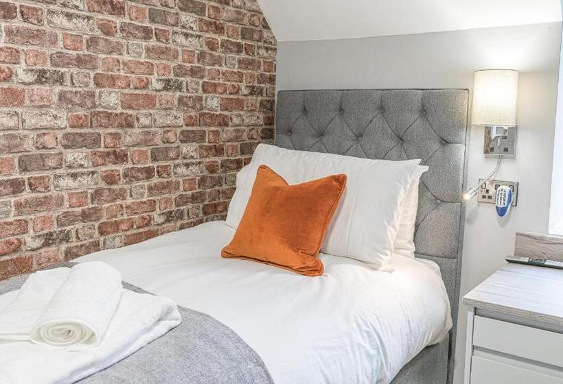 Hotel Chequers Lodge Dalton In Furness Self Check In