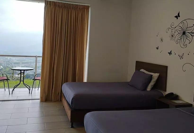 ホテル Entre Lomas