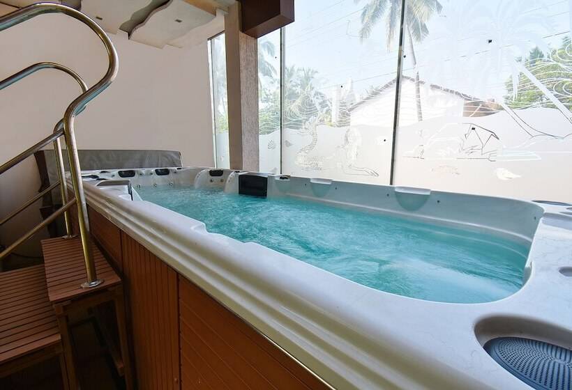 Fabhotel Casa De Baga