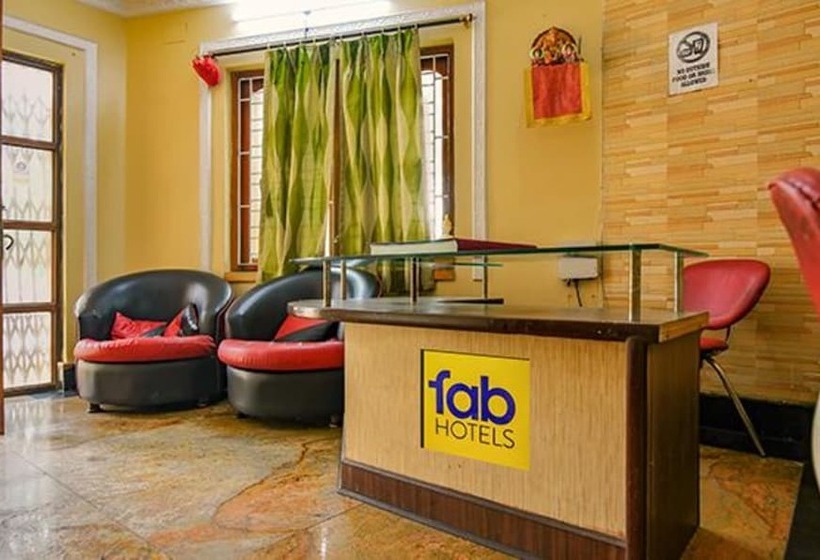 Отель Fabexpress Elite Stay I