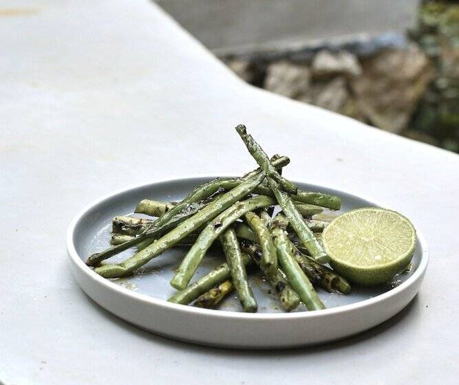 בית מלון כפרי Kapok Bacalar – Plant Based