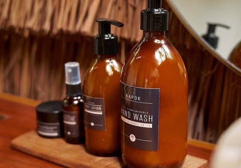 בית מלון כפרי Kapok Bacalar – Plant Based