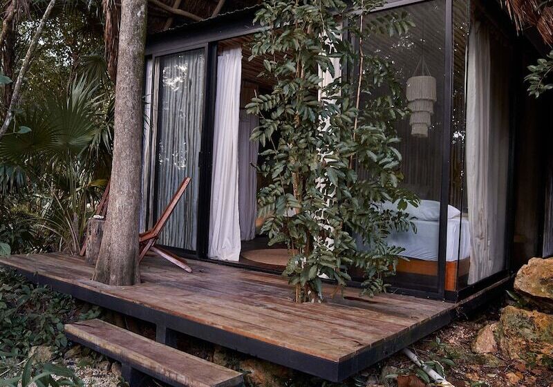 בית מלון כפרי Kapok Bacalar – Plant Based