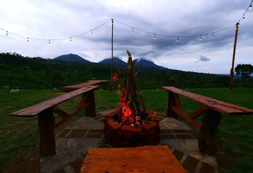 田舎風ホテル Alam Kita Glamping & Plantation