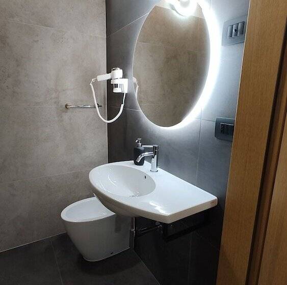 Maaseutuhotelli Faedis