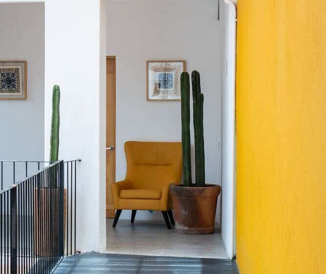 Отель Santa Cecilia