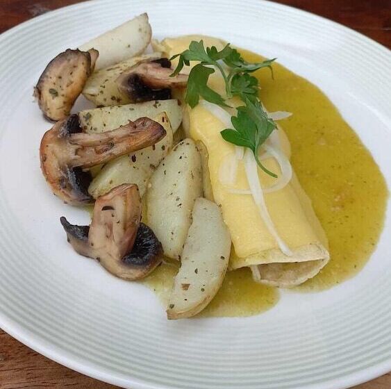 Отель Santa Cecilia