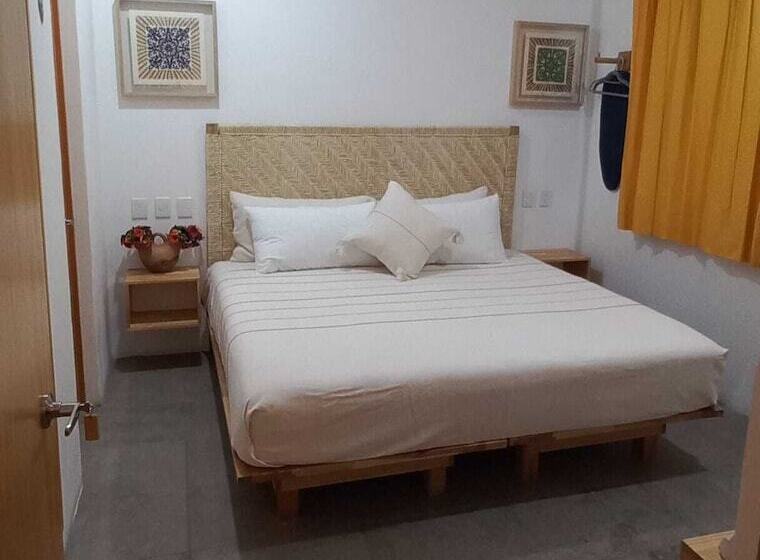 Отель Santa Cecilia