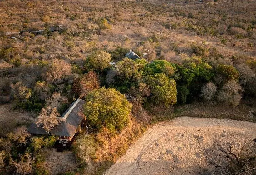 Hotelli Shimungwe Lodge