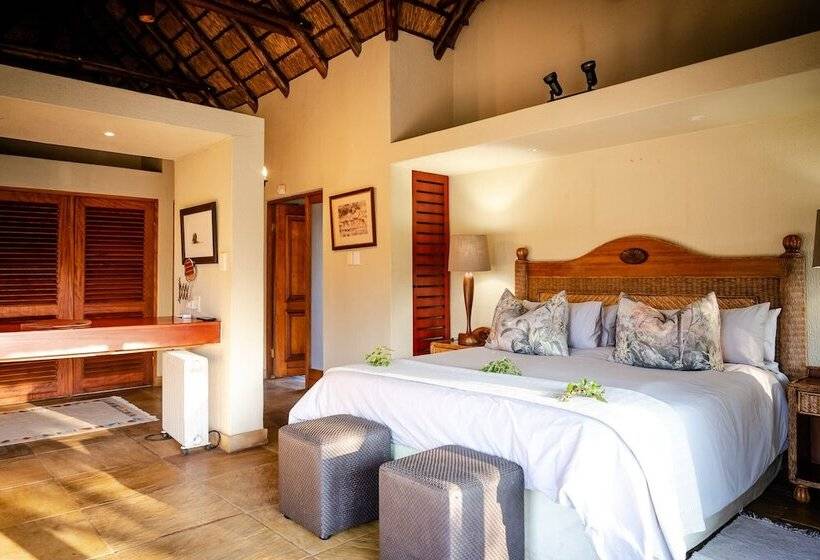 호텔 Shimungwe Lodge