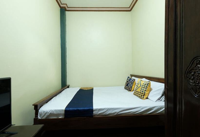 בית מלון כפרי Spot On 92068 Pudja Kesuma Homestay Syariah Yogyakarta