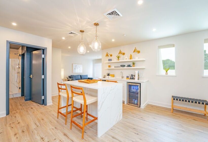 Отель The Inn At Lbi National Golf & Resort