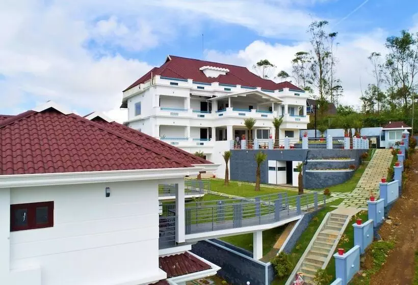 ホテル The Windy Mist Resort Munnar