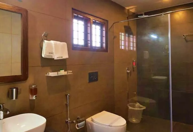 ホテル The Windy Mist Resort Munnar