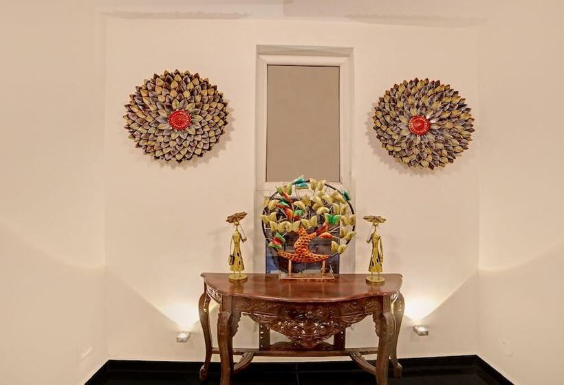 Hotell Treebo Lazystay Elite