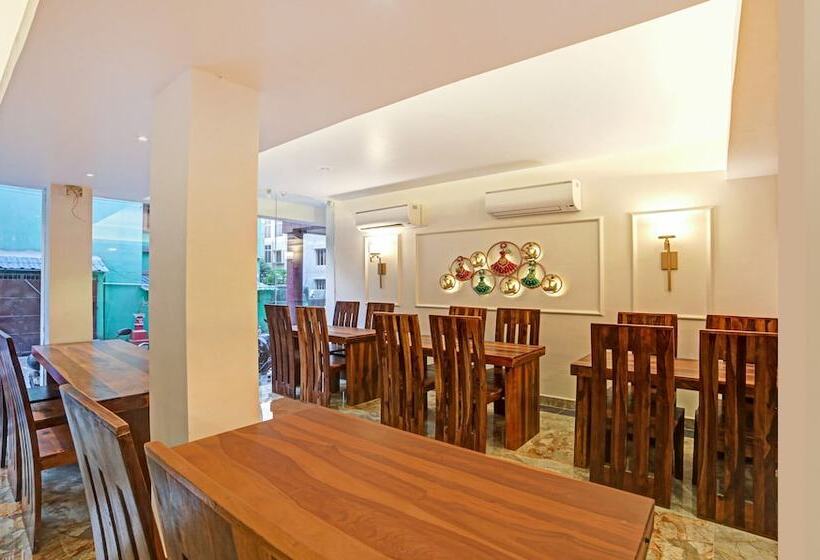 Hotell Treebo Lazystay Elite