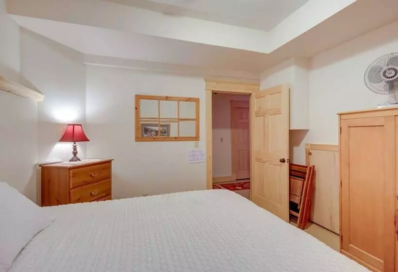 Large Family Home W/ View, 1 Mi To Red Lodge Ski!