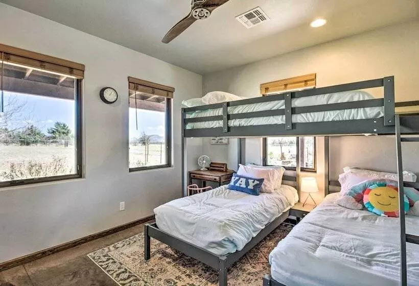 Pastoral Elgin Escape W/ Covered Patio & Grill!