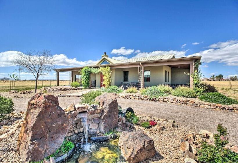 Pastoral Elgin Escape W/ Covered Patio & Grill!