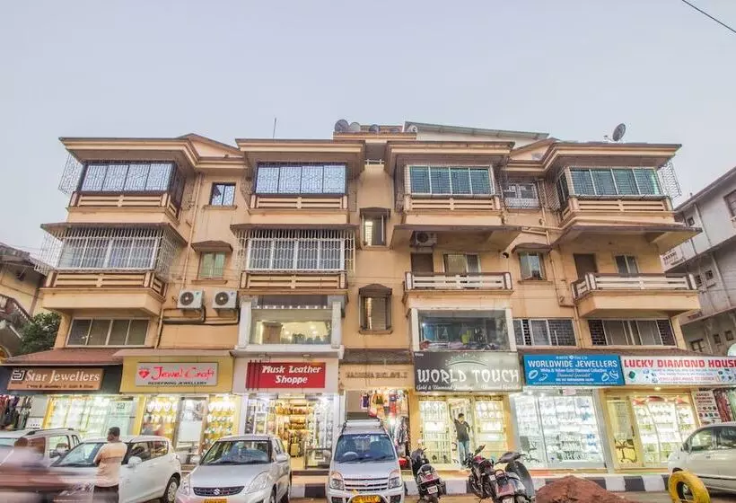 Majatalo Oyo 11568 Home Duplex Studio Calangute