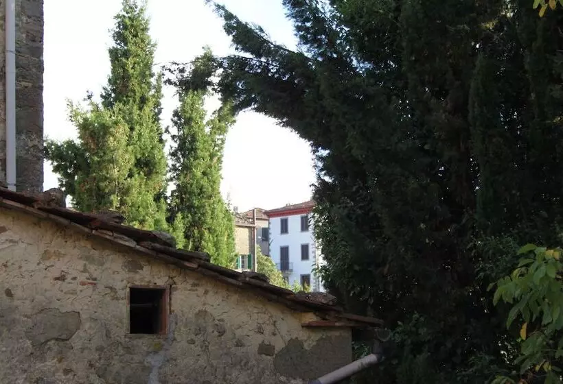 Residenssi Beautiful Renovated 4 Bed House In Bagni Di Lucca