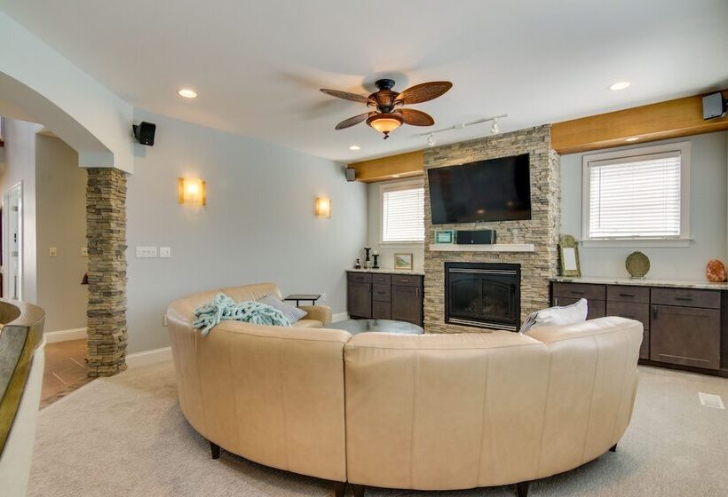 Ocean City Home W/ Fire Pit & Grill: Walk To Beach
