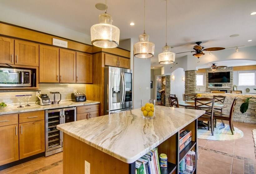 Ocean City Home W/ Fire Pit & Grill: Walk To Beach