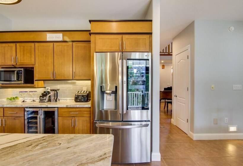 Ocean City Home W/ Fire Pit & Grill: Walk To Beach