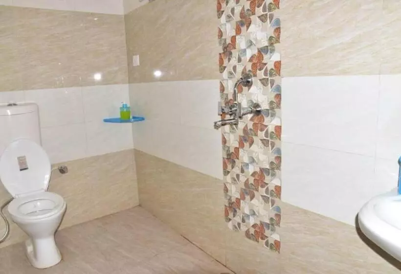 ホテル Grg H R Guest House Varanasi Near Dashashwamedh Ghat