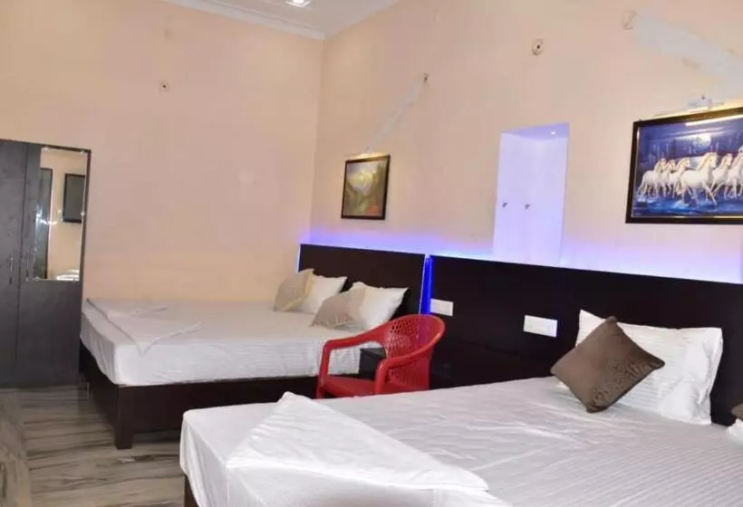 ホテル Grg H R Guest House Varanasi Near Dashashwamedh Ghat