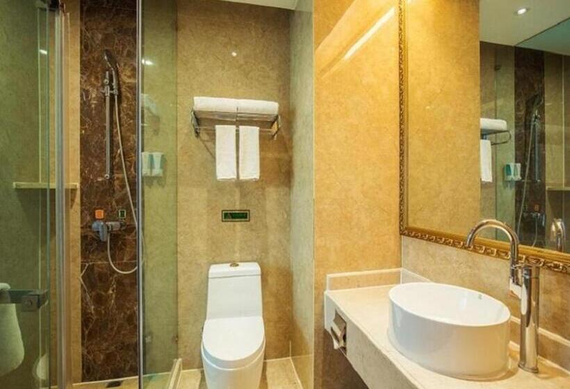 Vienna Hotel Qinghai Xining Deling Halu City East Wanda Plaza