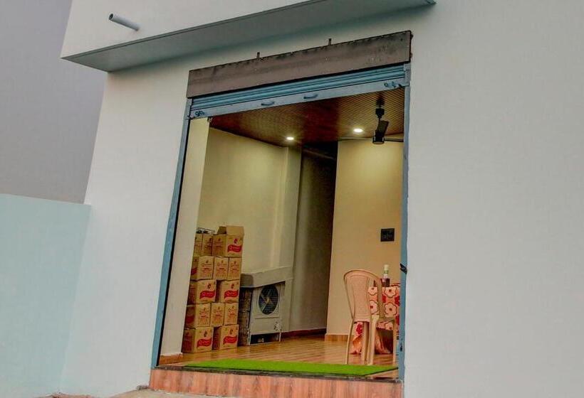 ホテル O Roman Inn