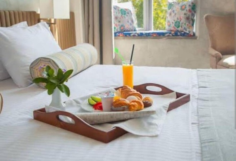 膳宿费 Acomodação Pai Eterno